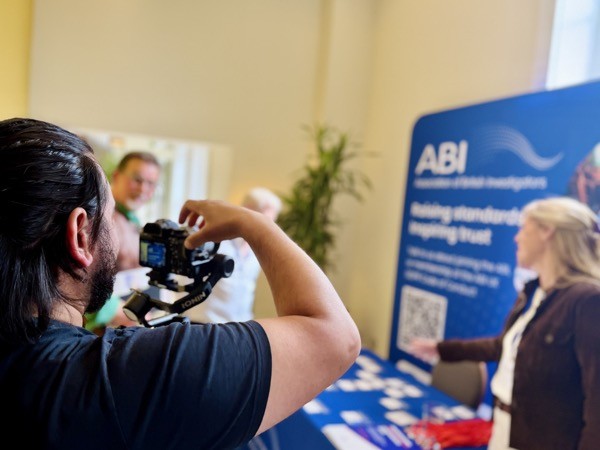 DA1C4608 D14B 403E 8353 27B0ECBA96B1_1_105_c