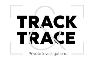 Track&Trace Logo for Light Background new.jpg